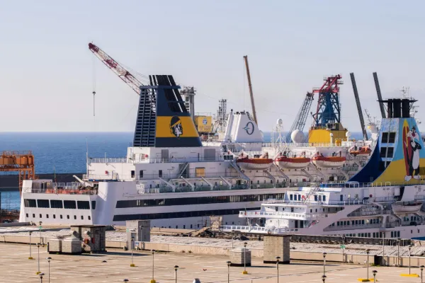 Naples Cruise Port