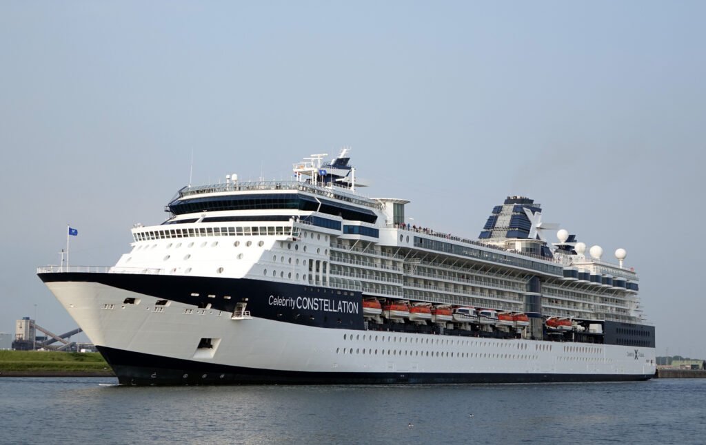 how much does a Celebrity cruise cost, how much does a 7-day Celebrity cruise cost, how much does it cost for a Celebrity cruise, how much does a 7 day Celebrity cruise cost, how much does a Celebrity cruise cost per person, how much does a Celebrity cruise cost for 2 adults, how much does wifi cost on a Celebrity cruise